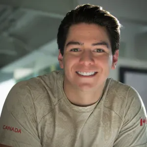 Pet-sitter & promenades à Neuilly / Paris (EN/ES)