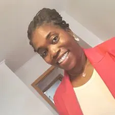 Empregada limpezas domésticas