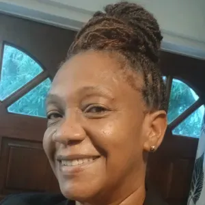 Femmes de ménage expérimentée - Service soigné et fiable 