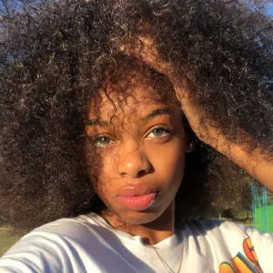 Baby-sitter expérimentée à Paris 