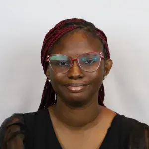 Master's student offering academic support in Paris