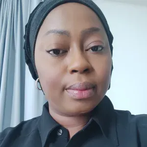 Baby sitter Expérimentée et très maternelle à Torcy