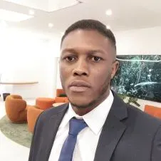 Cours de soutien et aide aux devoirs en sciences.