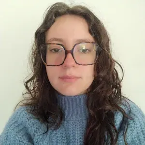 Etudiante en Anglais cherchant un job.