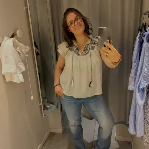 baby-sitter débutante à SENLIS 