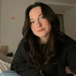 Baby-sitter aux alentours de Segré ;)