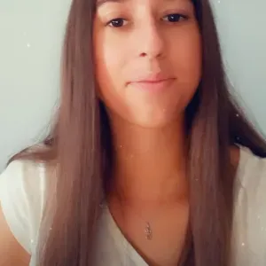 Baby-sitter expérimentée à Val-Du-Mignon et à Niort