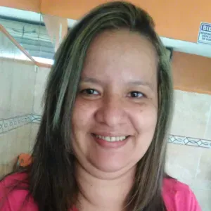 Cuidadora en Valencia con experiencia 