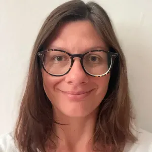 Professional nanny looking for a job