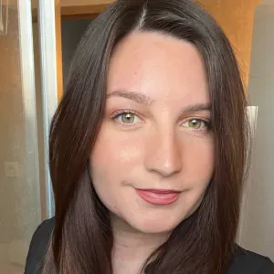 Baby-sitter références sérieuse 