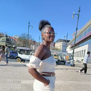 Cuidador compassivo e amável de Lisboa