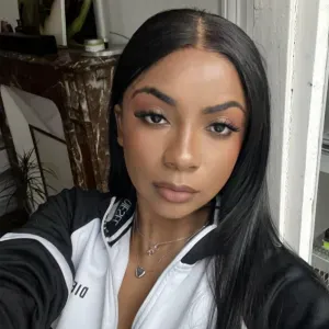 Friendly & Experienced Pet Sitter in Paris 