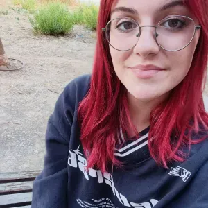 Experienced babysitter and english turor