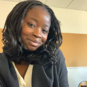 Babysitter expérimenté à Aussillon et Mazamet