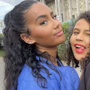 Baby-sitter expérimenté à Orly