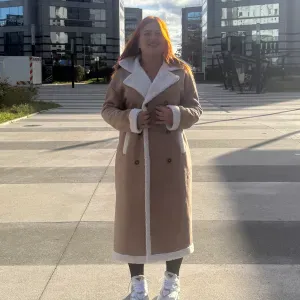 Babá experiente em Brasil . amo cuidar !