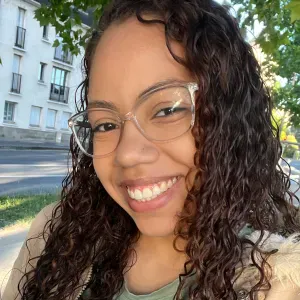 Baby-sitter expérimentée à Toulouse 