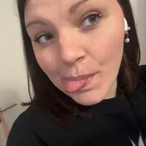 Votre prof préférée pour vous aider ! 