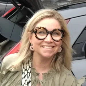 Emploi de baby-sitter Laval