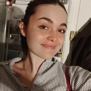 Baby-sitter étudiante expérimentée