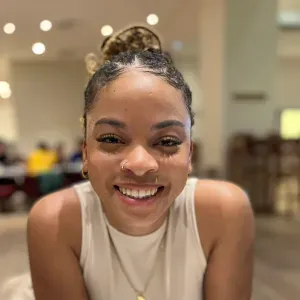 Baby sitter expérimenté à Massy ! 