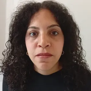 Cuidadora de perros y gatos en Granada