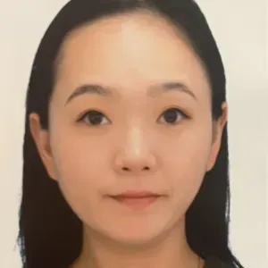 Babysitter avec expérience en garde d'enfants (Japon,France)