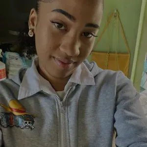 Baby-sitter sérieuse et disponible à Béziers