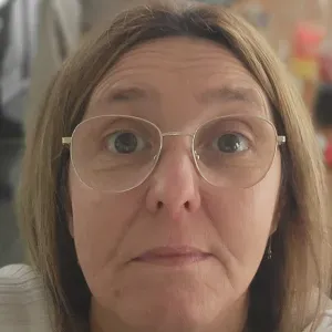 Femme de ménage independante et organisée 