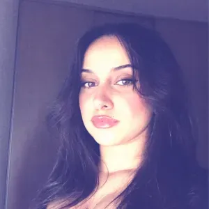 Babysitting expérimentée à paris aussi en haute Savoie 