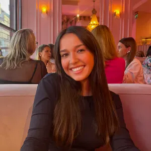 Baby sitter à cannes et alentours 