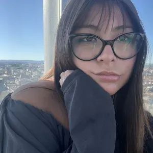 Cuidadora en Zaragoza compasiva 