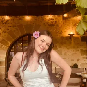 Experienced babysitter looking for a job!