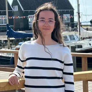 Baby-sitter sur et aux alentours de Rennes.