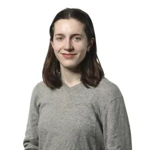 Baby-sitter dans le 15ème! Disponsible dès maintenant