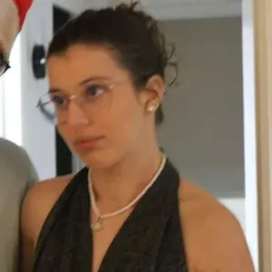 Pet sitter au alentours de saint chamas.