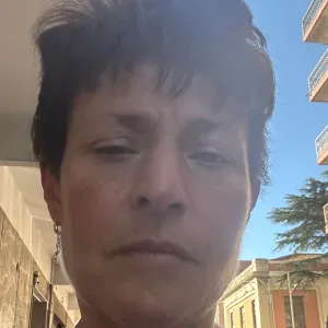 Aiutante per disbrigo commissioni per anziani