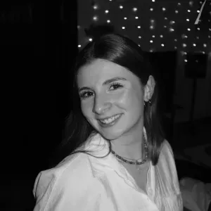 Baby-sitter expérimentée à Paris