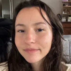 Louna , 17ans , Apprentissage CAP AEPE