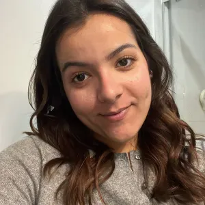 Babysitter em Lagos | Professora e Educadora