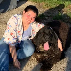 Charlyne, baby-sitter de 22 ans, diplômée du BAFA