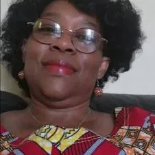 cherche ménage à faire à domicile notamment les week-end.