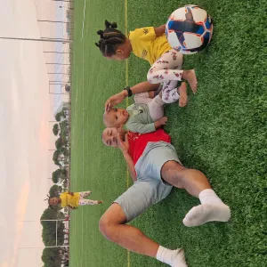 Recherche une baby-sitter 