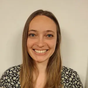 Baby-sitter bilingue à Lyon (anglophone native) 