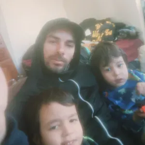 Je cherche une nounou sérieuse