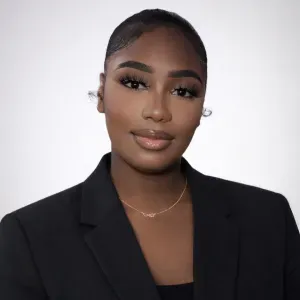 Baby sitters disponible sur Paris 