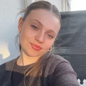 Baby sitter à Brive pour des amies ou même ma famille 