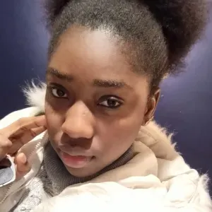 Baby-sitter expérimenté à Paris