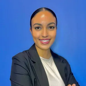 Babysitting expérimenté en région Île de France 