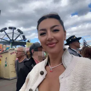  Seniorenbegleitung Spaziergänge und Einkäufe